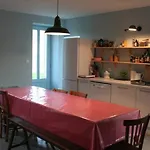 Dom wakacyjny Au Bord De La Saint-Georges-de-la-Riviere